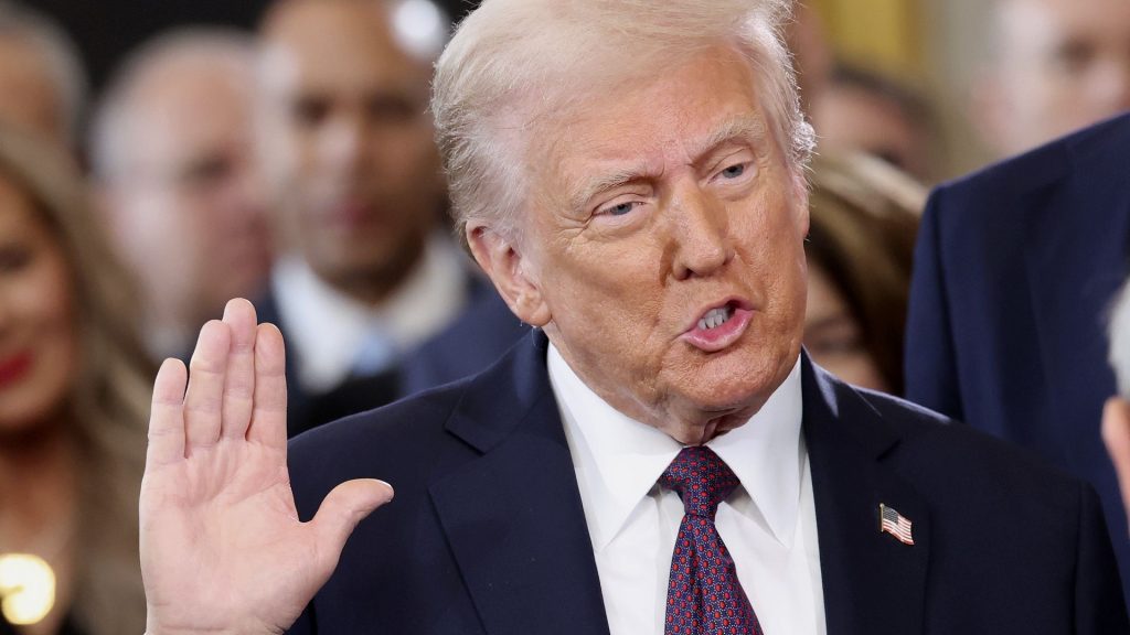 Сколько лет Трампу: подробный обзор возраста Дональда Трампа и его жизненного пути