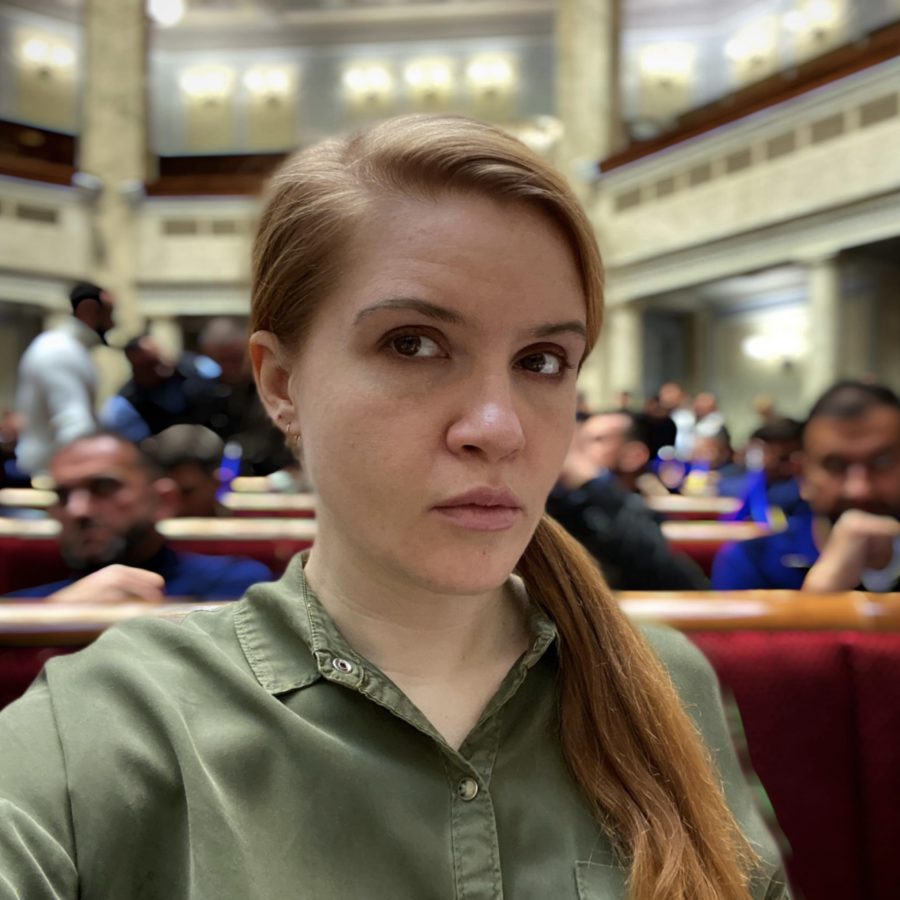 Мар'Яна Безугла Особисте Життя: Детальний Огляд Біографії, Кар'єри та Особистих Відносин