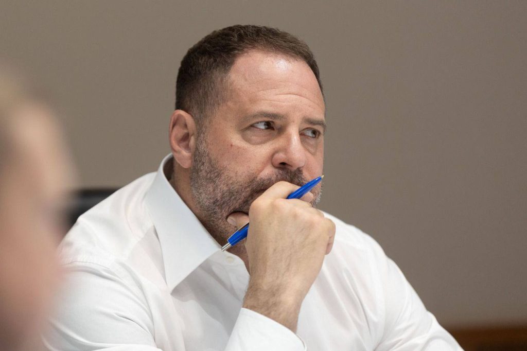 Андрій Єрмак Національність: биография, личная жизнь и карьера